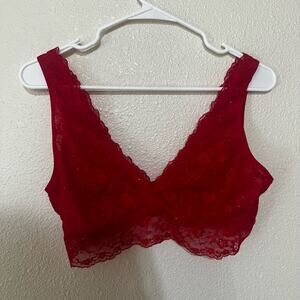 Victoria’s Secret VS Red Lace Unlined V Neckline Bralette NEW LARGE